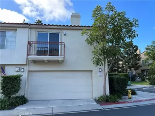 Photo #3: OC23207249 Listing 