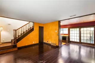 Photo #2: OC23207387 Listing 