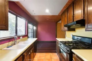 Photo #4: OC23207387 Listing 