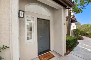 Photo #4: OC23207703 Listing 