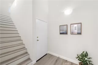 Photo #5: OC23207703 Listing 