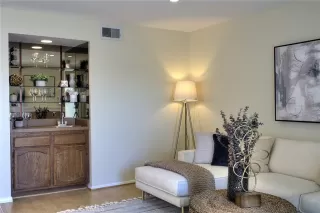 Photo #6: OC23207768 Listing