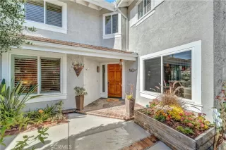 Photo #1: OC23207965 Listing 