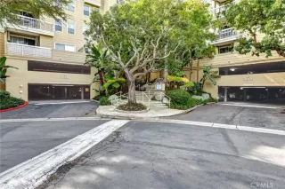 Photo #1: OC23207980 Listing 