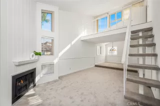 Photo #2: OC23208222 Listing 