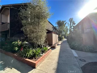 Photo #2: OC23208683 Listing 