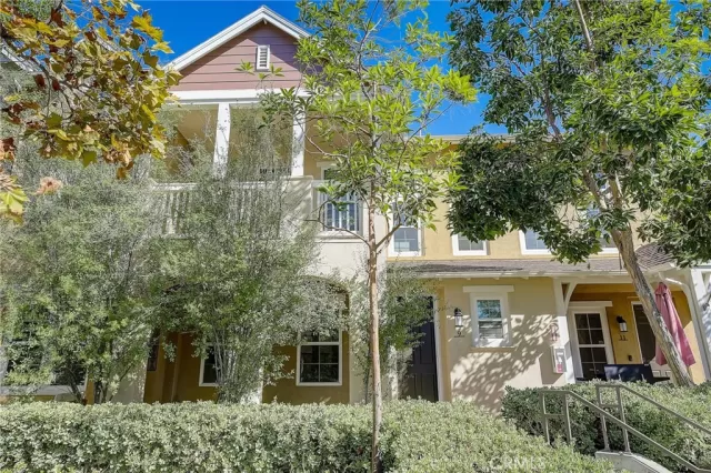 MLS: OC23208821 Condo For Sale