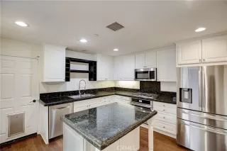 Photo #4: OC23208821 Listing 