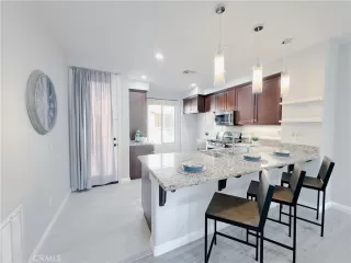 Photo #1: OC23208912 Listing 