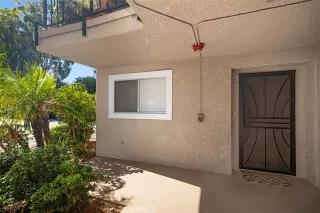 Photo #2: OC23209099 Listing