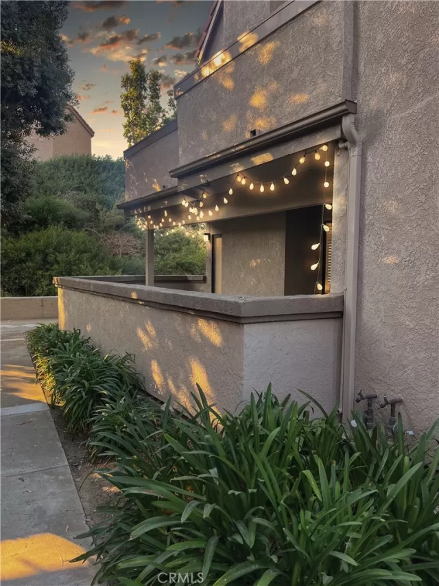 MLS: OC23209123 Condo For Sale