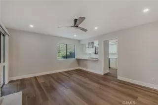 Photo #5: OC23209123 Listing 