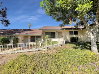 Photo #5: OC23209153 Listing 