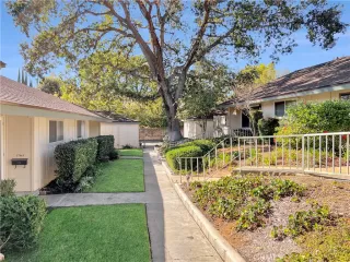 Photo #6: OC23209153 Listing 