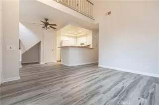 Photo #2: OC23209167 Listing 