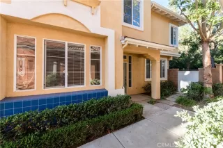 Photo #2: OC23209179 Listing