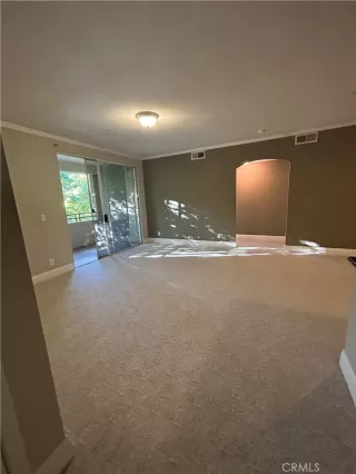 Photo #6: OC23209185 Listing 