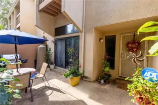 Photo #3: OC23209241 Listing