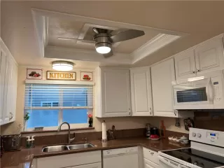 Photo #4: OC23209404 Listing