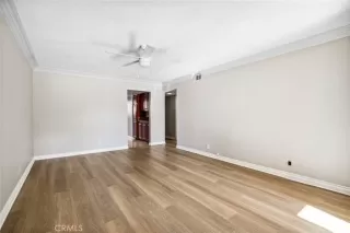 Photo #2: OC23210578 Listing 