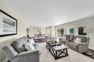 Photo #2: OC23210709 Listing