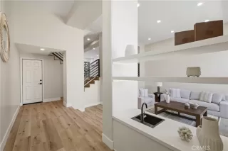 Photo #2: OC23210844 Listing 