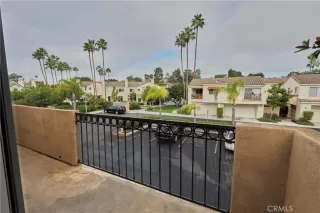 Photo #5: OC23210975 Listing 