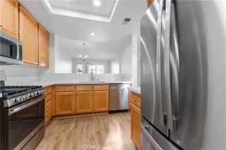 Photo #5: OC23210976 Listing 