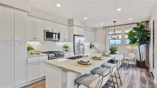 Photo #1: OC23211045 Listing