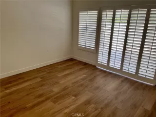 Photo #4: OC23211057 Listing 