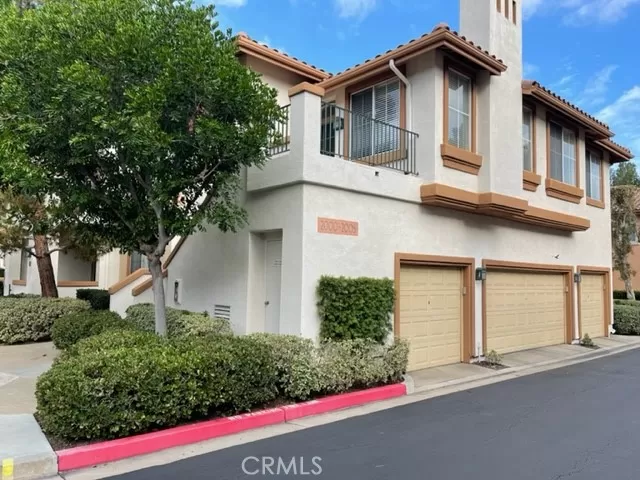 MLS: OC23211145 Condo For Sale