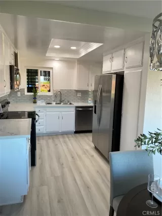 Photo #2: OC23211165 Listing