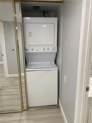 Photo #6: OC23211165 Listing