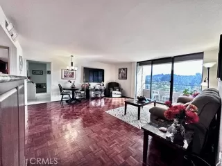 Photo #4: OC23211280 Listing