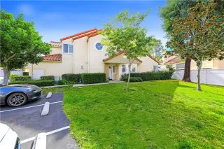 Photo #2: OC23211638 Listing 