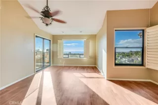 Photo #2: OC23211778 Listing