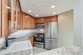 Photo #6: OC23211778 Listing