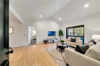 Photo #1: OC23211959 Listing 