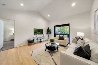 Photo #2: OC23211959 Listing 