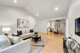 Photo #3: OC23211959 Listing 