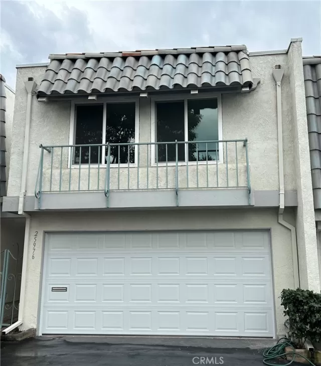 MLS: OC23211993 Condo For Sale