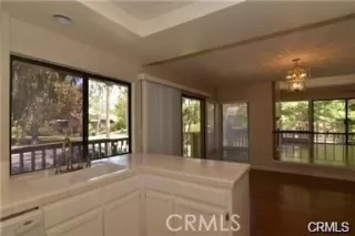 Photo #4: OC23212150 Listing