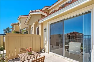 Photo #3: OC23212306 Listing 