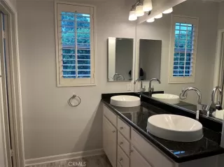 Photo #5: OC23212353 Listing 