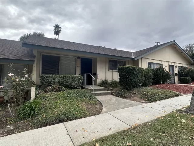 MLS: OC23212469 Condo For Sale