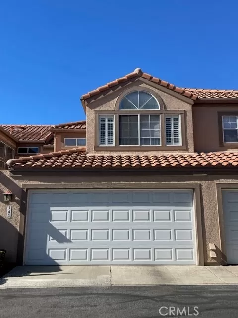 MLS: OC23212563 Condo For Sale