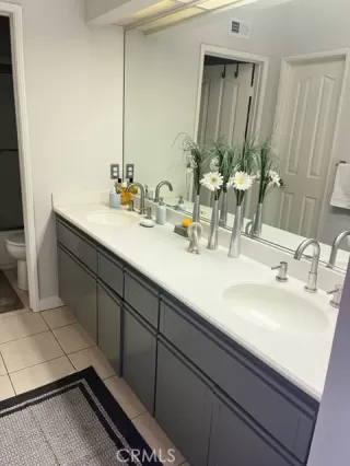 Photo #6: OC23212581 Listing 