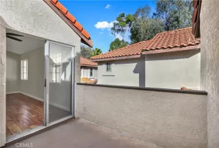 Photo #4: OC23212711 Listing