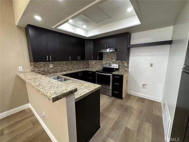 MLS: OC23212731 Condo For Sale