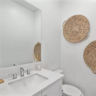 Photo #6: OC23212886 Listing